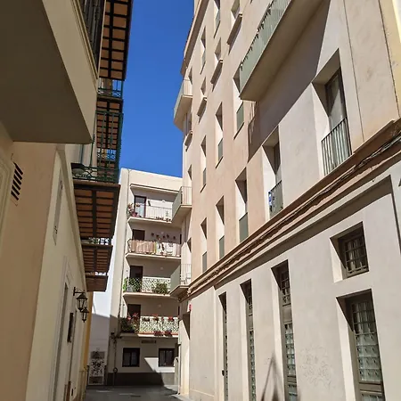 One Bedroom, Bed, Sofa Bed, Home-office, Modern, Quiet, Fully Equipped, Powerful Ac, 300 Mbps Fibre, Washer And Dryer Malaga